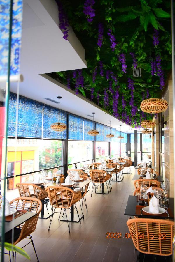 Carpe Diem Apartments-Hotel Shëngjin Екстериор снимка