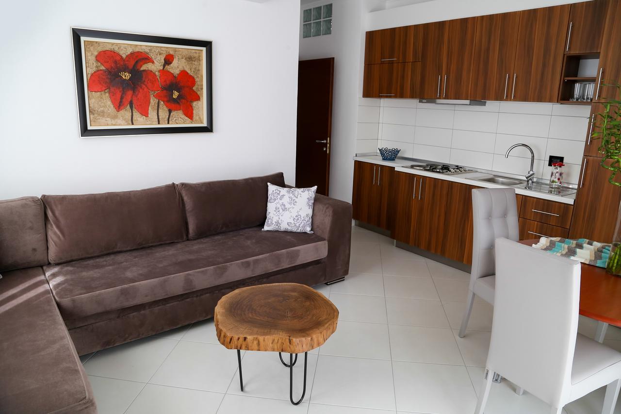 Carpe Diem Apartments-Hotel Shëngjin Екстериор снимка